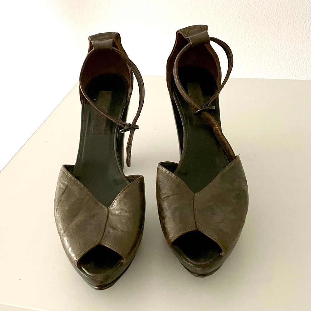 Gianni Barbato pumps